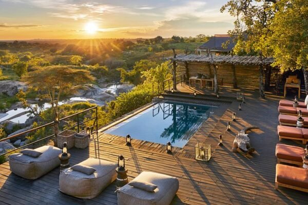 Rwanda Luxury Safari Package